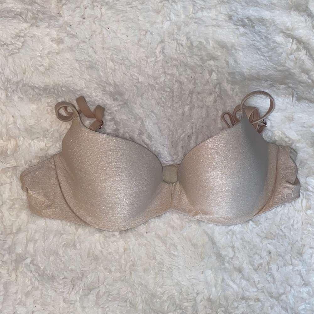 PINK Victoria’s Secret, 34B